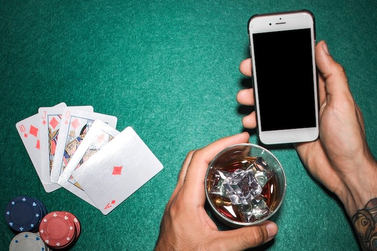 Tampilan antarmuka aplikasi naga999 di perangkat Android menampilkan meja live-dealer dan menu permainan